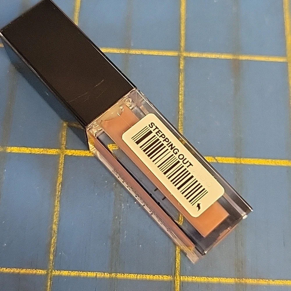 Smashbox Always On Liquid Lipstick - Stepping Out